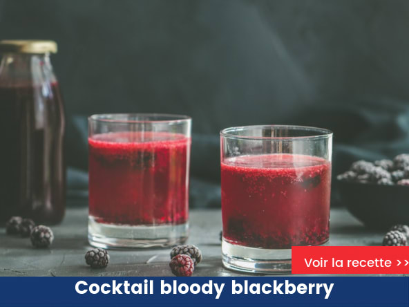 Cocktail bloody blackberry